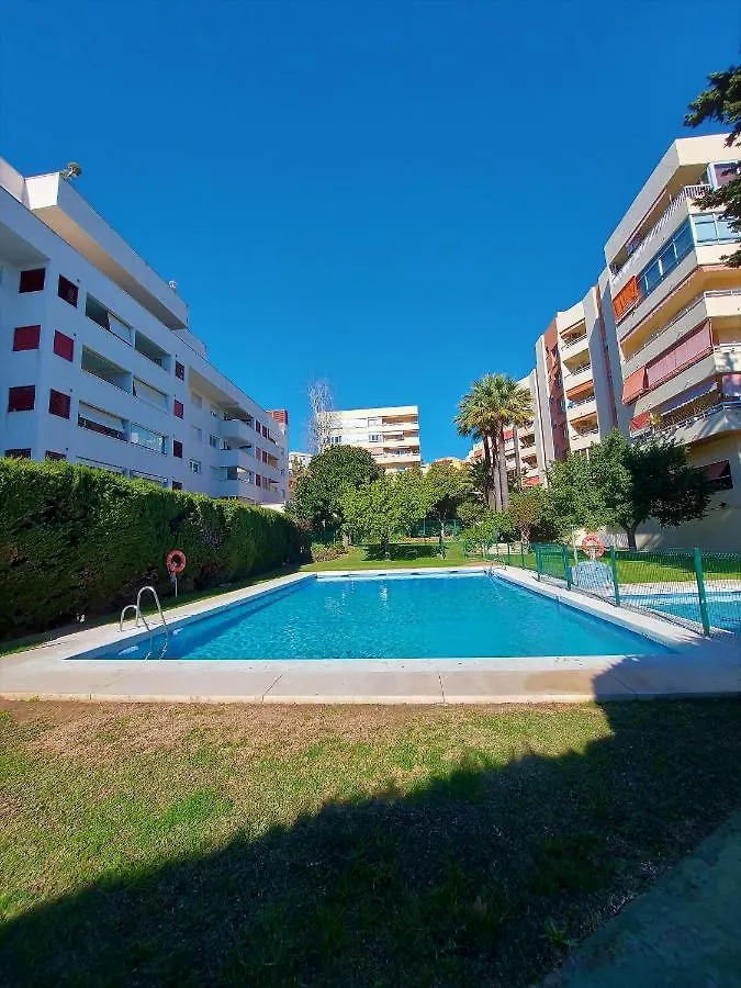 Cozy 2-Bed 2-Bathroom Apartment In Marbella Town Centre