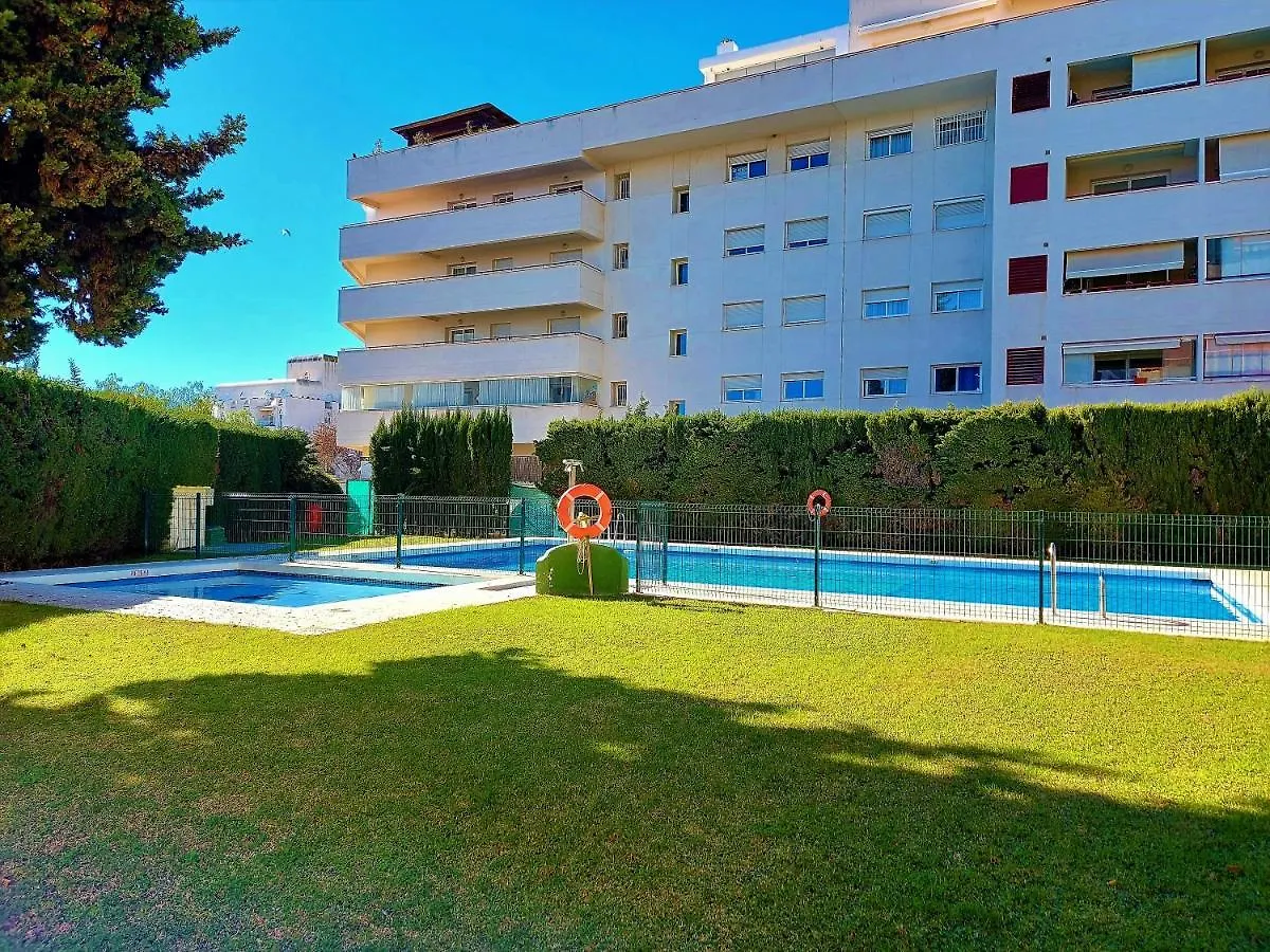 Cozy 2-Bed 2-Bathroom Apartment In Marbella Town Centre Spain