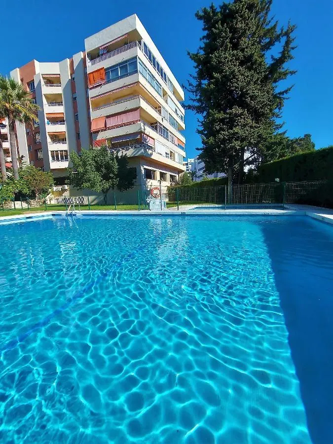 Cozy 2-Bed 2-Bathroom Apartment In Marbella Town Centre Spain