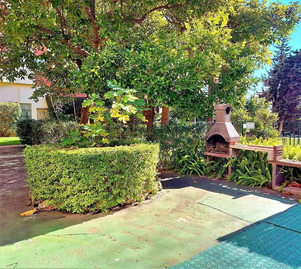 Cozy 2-Bed 2-Bathroom Apartment In Marbella Town Centre