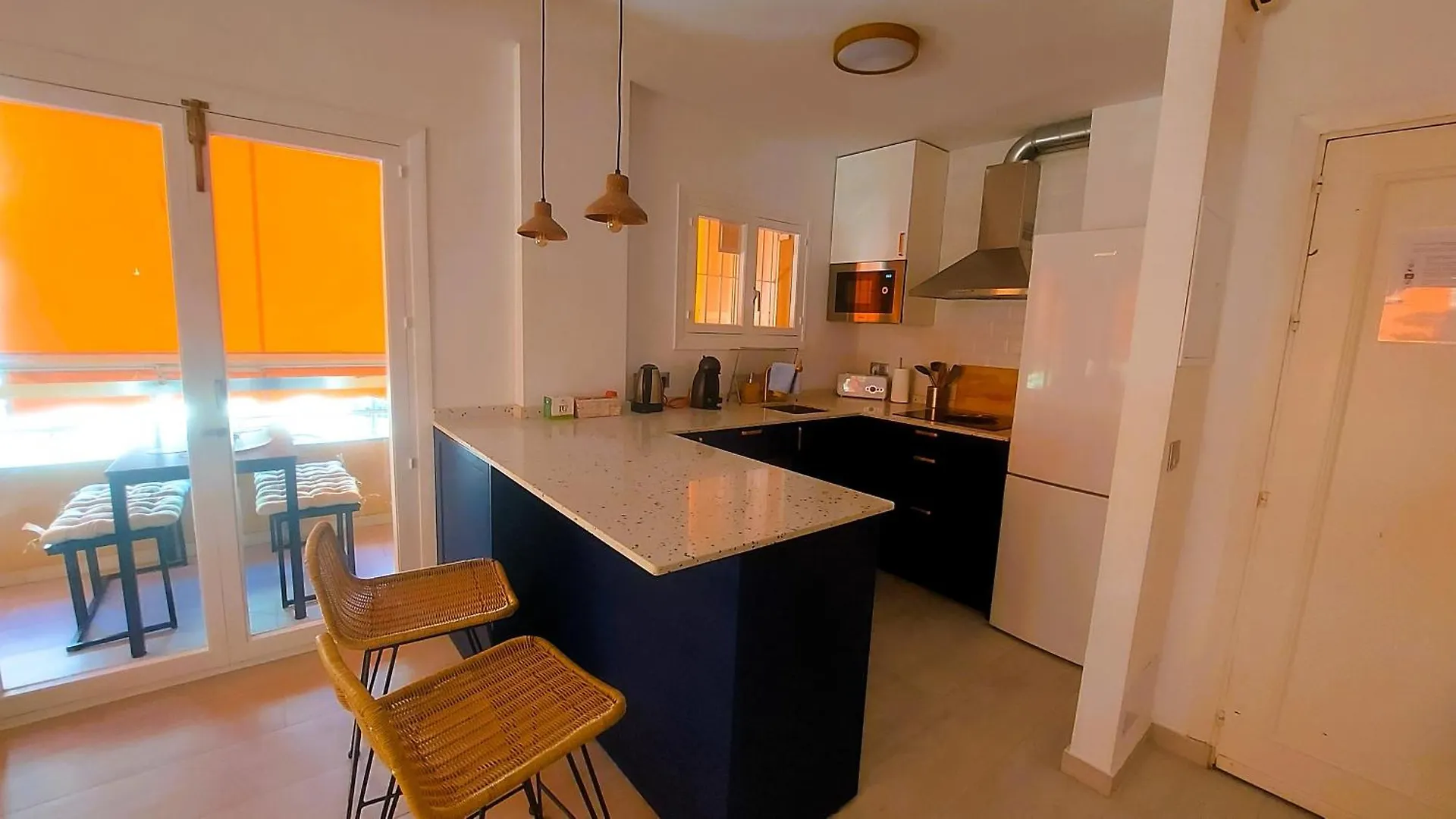 Cozy 2-Bed 2-Bathroom Apartment In Marbella Town Centre